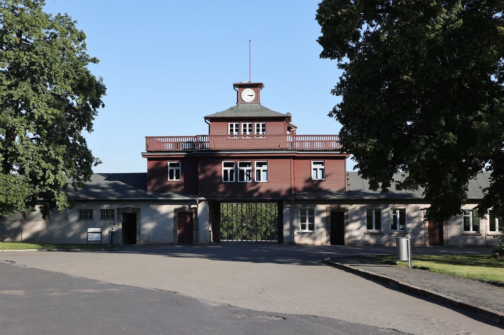 Das Lagertor des ehemaligen Konzentrationslagers Buchenwald.