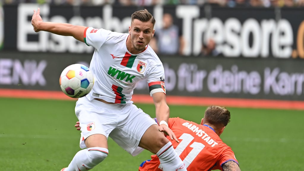 Ermedin Demirovic im Spiel gegen Darmstadt.