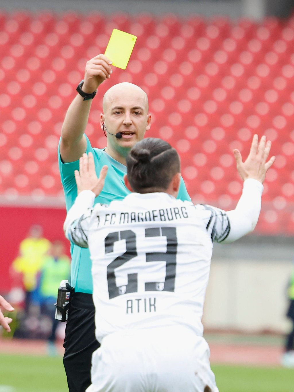 In dieser Saison sammelte Baris Atik vom 1. FC Magdeburg in acht Spielen fünf Gelbe Karten.