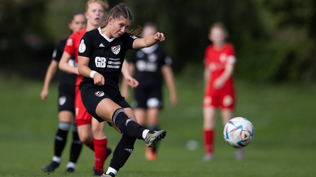 Die Frauenteams des Magdeburger FFC sollen zum 1. Januar 2024 in den 1. FC Magdeburg eingegliedert werden.