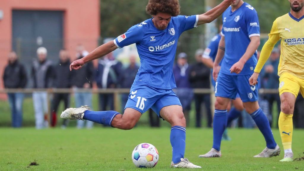 Er kann links wie rechts: Jonah Fabisch vom 1. FC Magdeburg ist ein Experte für Distanzschüsse, wie er im Testspiel gegen Eintracht Braunschweig bewies.