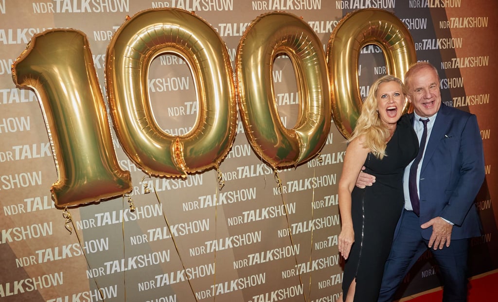 Barbara Schöneberger und Hubertus Meyer-Burckhardt feierten die 1000. Sendung der „NDR Talk Show“.