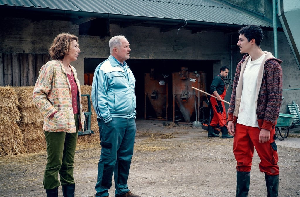 Adele Neuhauser (Bibi Fellner), Harald Krassnitzer (Moritz Eisner, M) und Marko Kerezovic (Darius) in einer Szene des "Tatort: Bauernsterben".