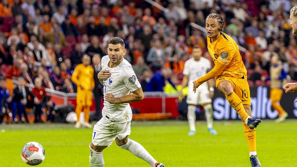 Orange steht ihm auch: Xavi Simons.