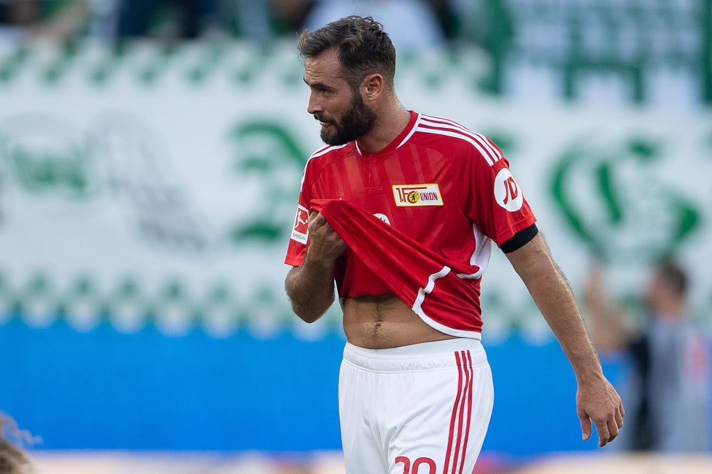 Berlins Lucas Tousart steht auf dem Platz.