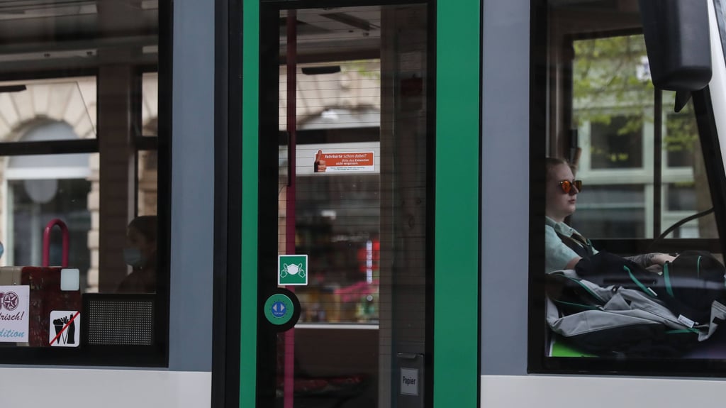 Aufgrund von Baumaßnahmen der MVB kam es zu Verkehrsbehinderungen in Magdeburg.