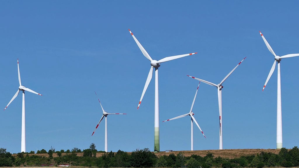 Ein Investor plant neue Windräder im Ilberstedter Windpark. Dafür muss der Bebauungsplan geändert werden.