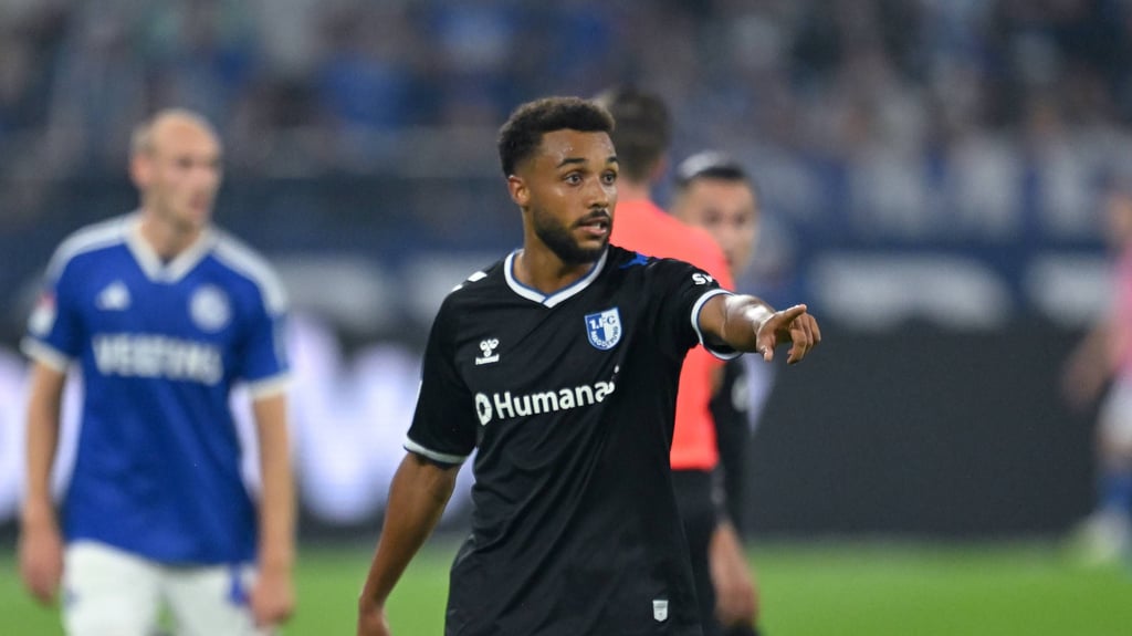 Leon Bell Bell ist beim 1. FC Magdeburg auf der linken Seite gesetzt und weitgehend konkurrenzlos.