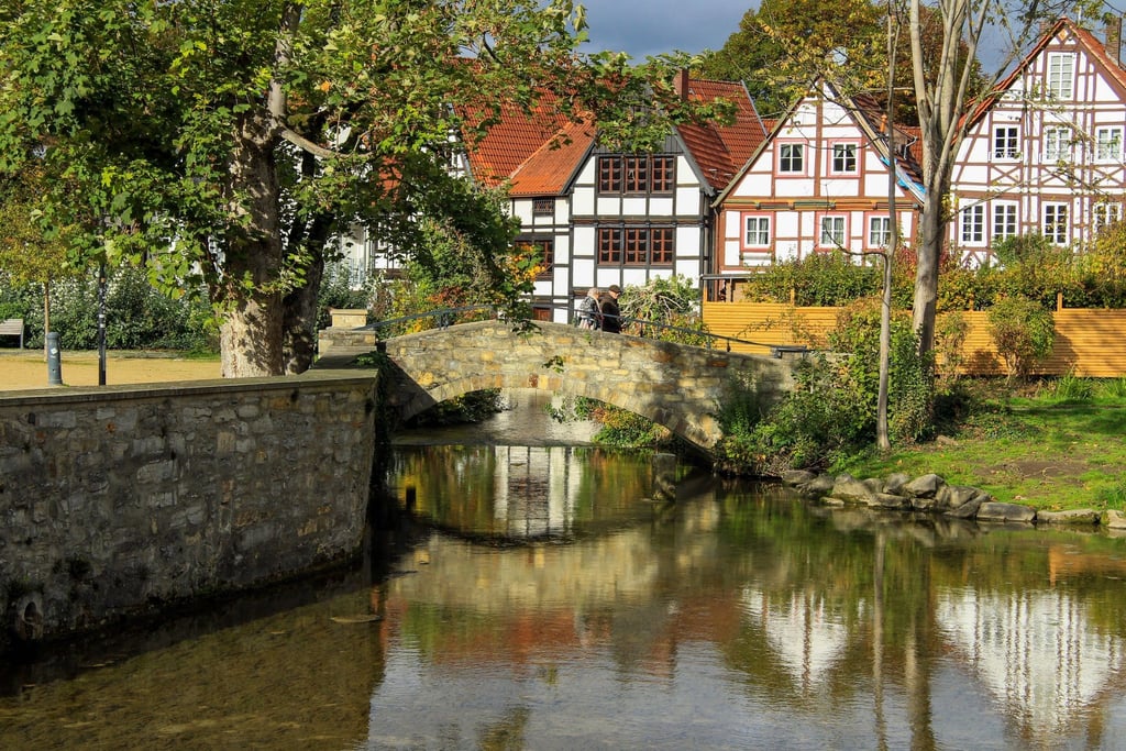 Die Dielenpader ist einer der Quellarme der Pader im Zentrum der Stadt, unweit des Doms.