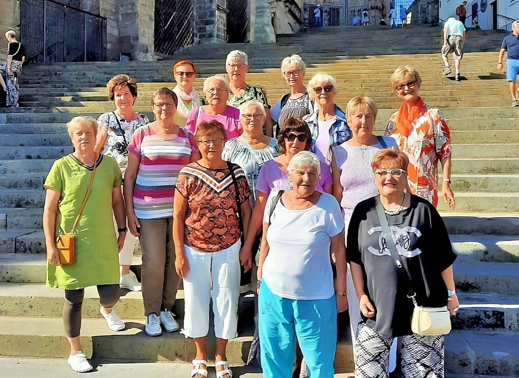 Das Aktivwochenende führte Mitglieder der Frauenselbsthilfe Krebs Havelberg vor kurzem nach Erfurt, wo auch der Dom auf dem Besuchsprogramm gestanden hat.