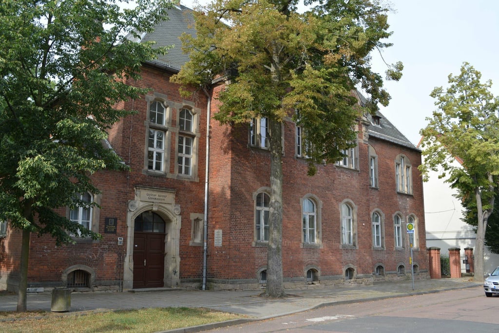 Die Sanierung des alten Amtsgerichts ist die nächste große Investition in Lützen. Für knapp fünf Millionen Euro soll hier ein Schulkomplex entstehen.