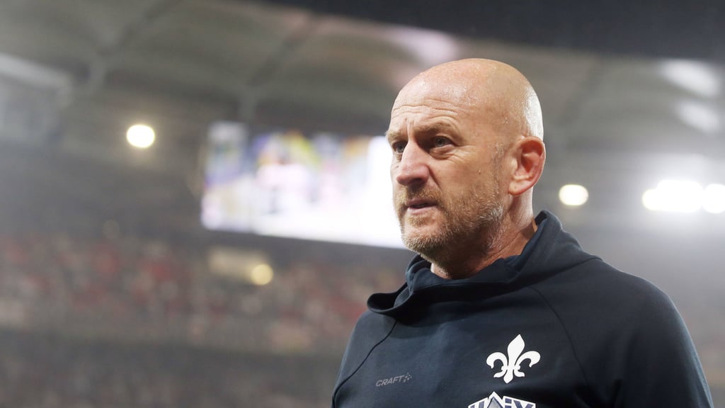 Torsten Lieberknecht, Trainer beim SV Darmstadt 98, fiebert lieber mit abgestürzten Traditionsklubs als mit RB Leipzig.
