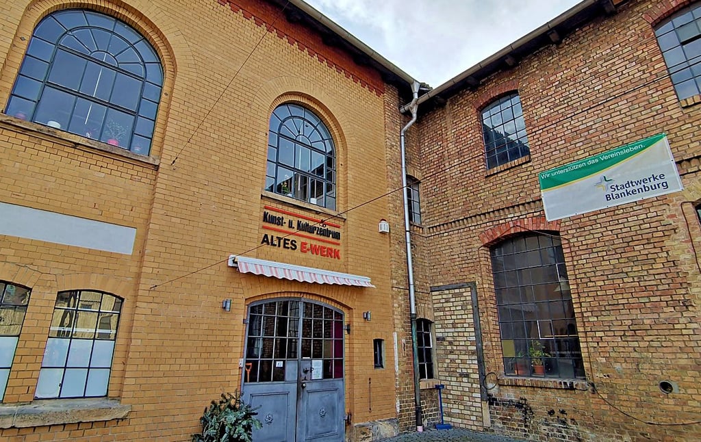 Der Eingang zum Alten E-Werk in Blankenburg. Als Kunst- und Kulturzentrum wird es schon länger nicht mehr genutzt.