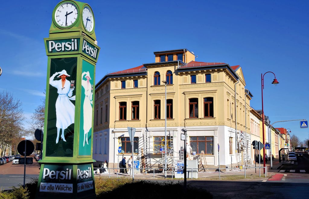 Hat sich in relativ kurzer Zeit zum Schmuckstück gemausert: die frühere Jugendzahnklinik in Köthen. Hier sind Wohnungen entstanden.