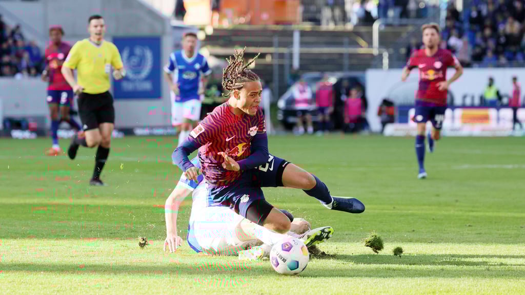 Rasiert: Xavi Simons.