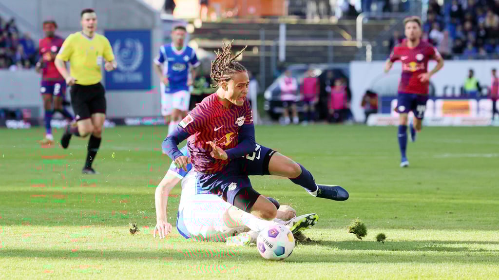 Rasiert: Xavi Simons.