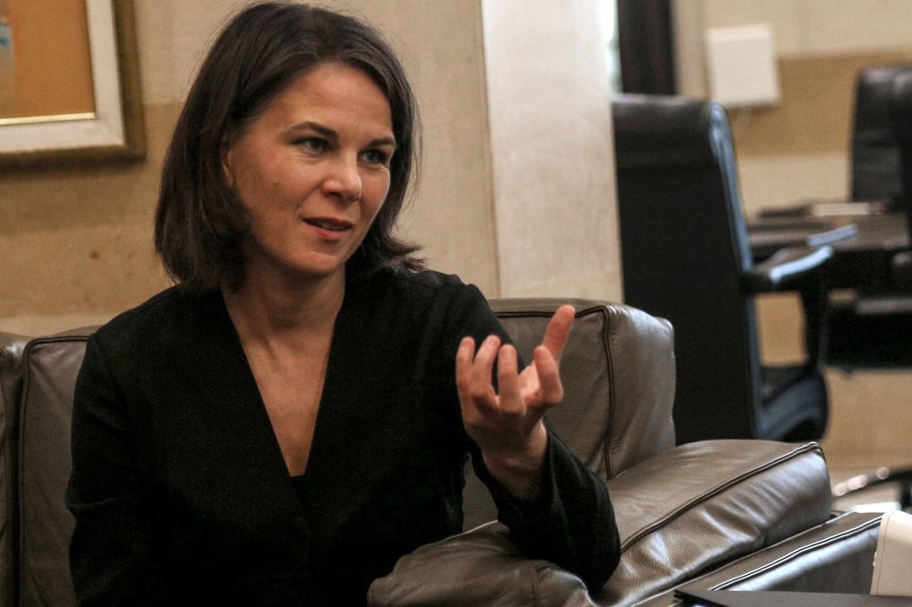 Außenministerin Annalena Baerbock ist zu Gesprächen im Libanon.