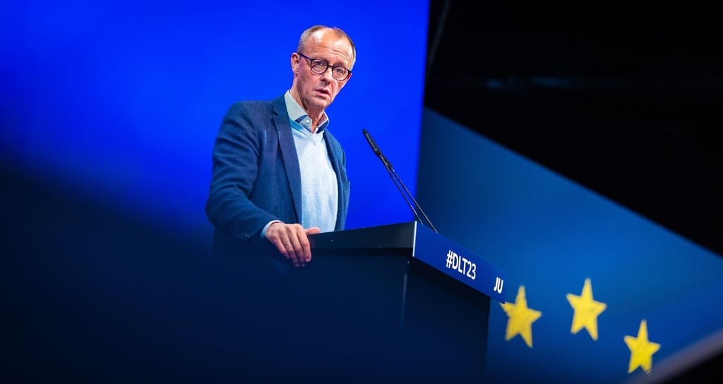 Friedrich Merz, CDU-Bundesvorsitzender und Fraktionsvorsitzender der CDU/CSU-Fraktion, spricht auf dem 75. Deutschlandtag der Jungen Union.