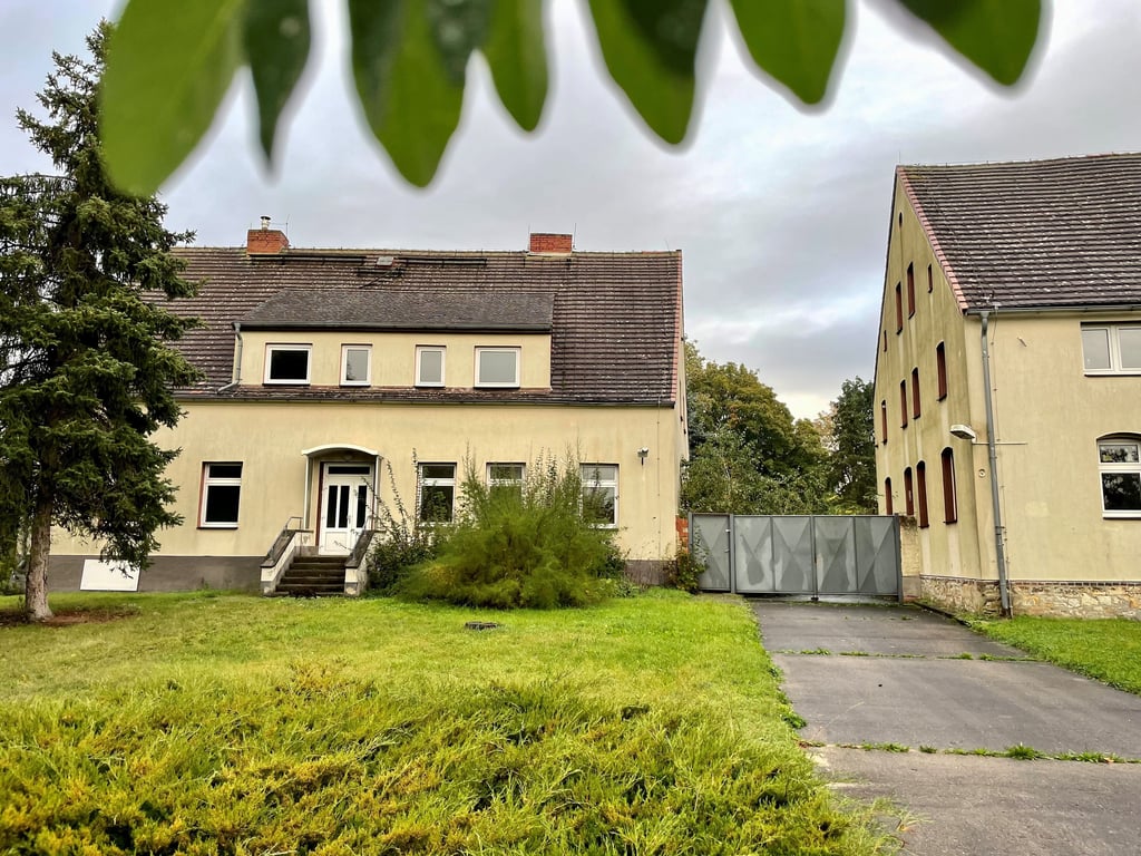 Blick auf das ehemalige Kinderheim in Elbenau heute.