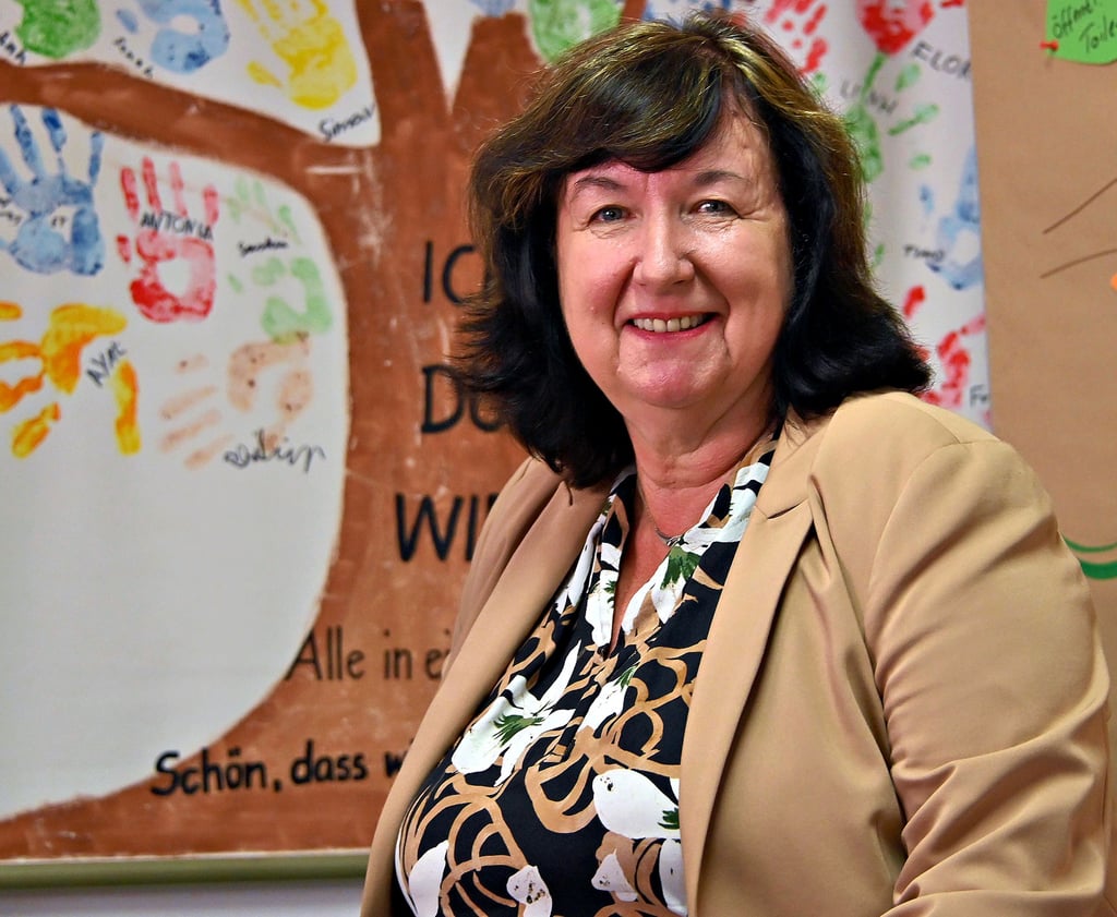 Katrin Thäger ist seit vielen Jahren die Kinderbeauftragte der Stadt Magdeburg. Kinder und Jugendliche können sich an die Kinderbeauftragte wenden, wenn sie Fragen, Sorgen oder größere Probleme haben. Die Magdeburgerin ist die Stimme der jungen Menschen.