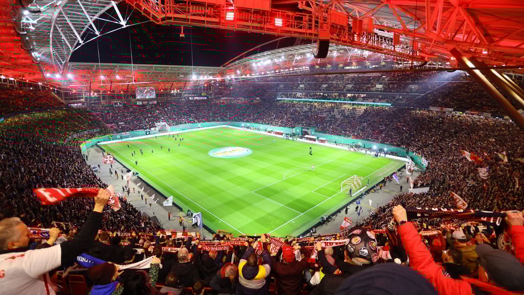 Die Anfahrt zum Stadion ist für einiges Fans ab sofort erschwert.