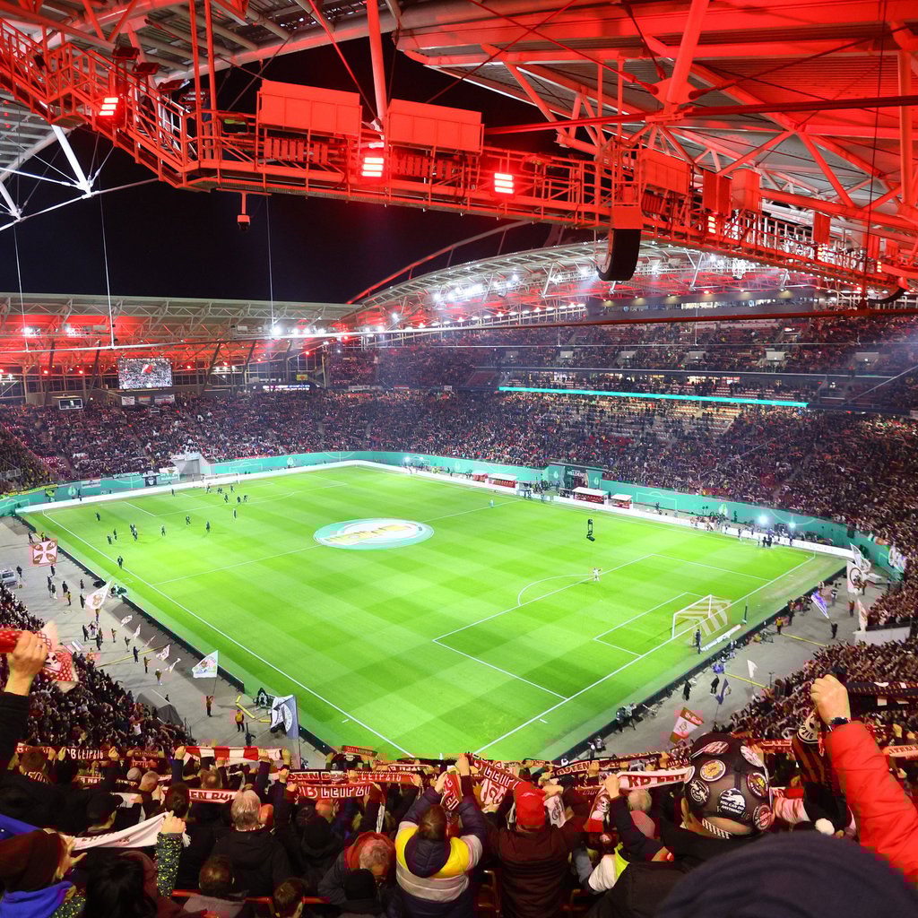 Die Anfahrt zum Stadion ist für einiges Fans ab sofort erschwert.