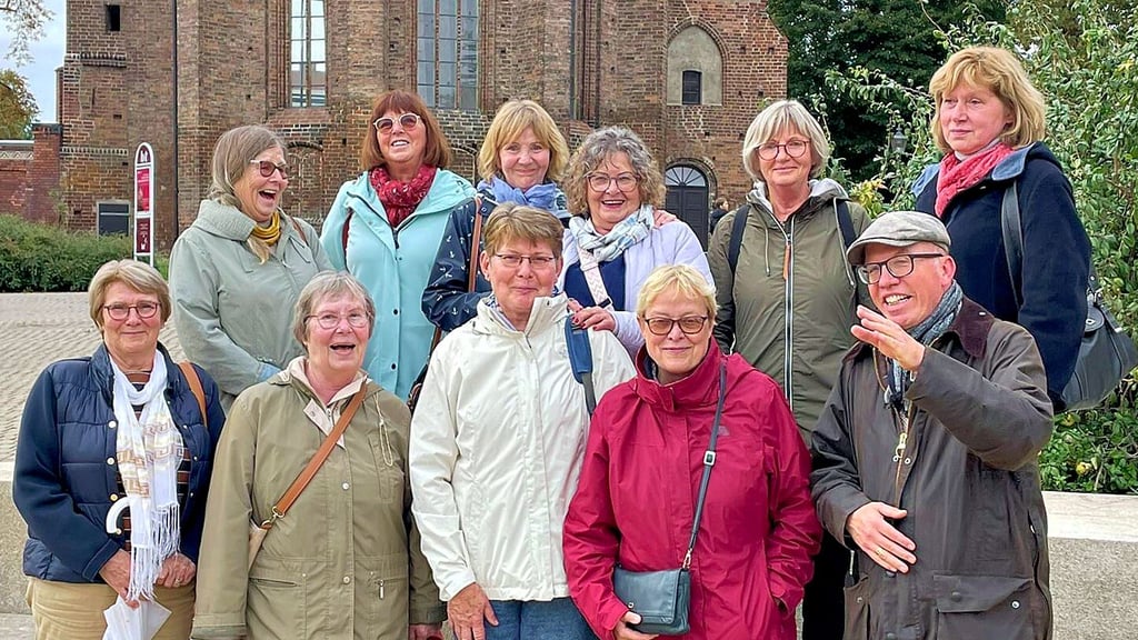 Das Team der ehrenamtlichen Dombetreuer aus Havelberg freute sich über den interessanten Ausflug „von Dom zu Dom“ nach Brandenburg mit Pfarrer Teja Begrich inklusive Erfahrungsaustausch .