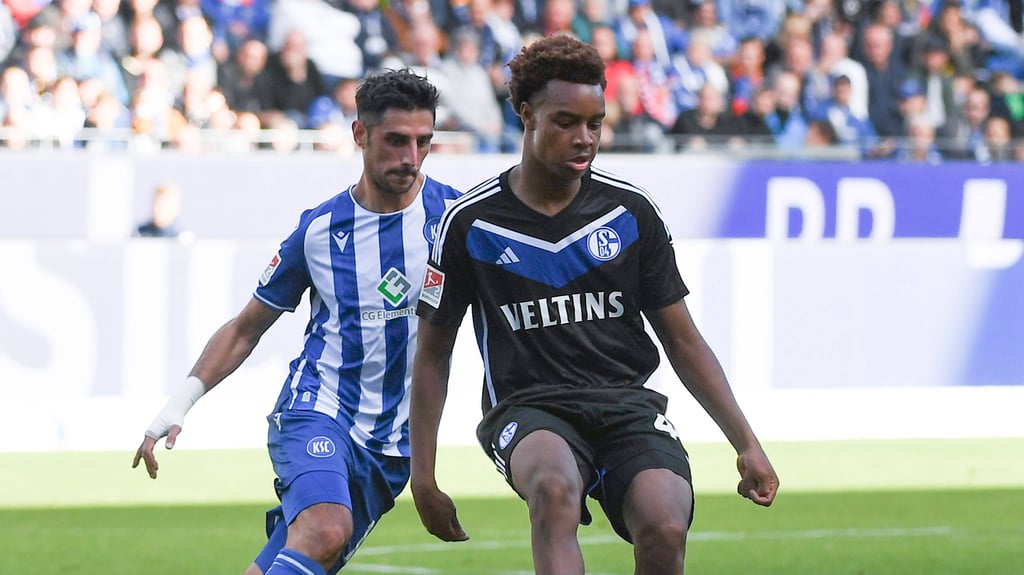 Assan Ouedrago vom FC Schalke 04 steht bei vielen Topklubs auf dem Zettel.