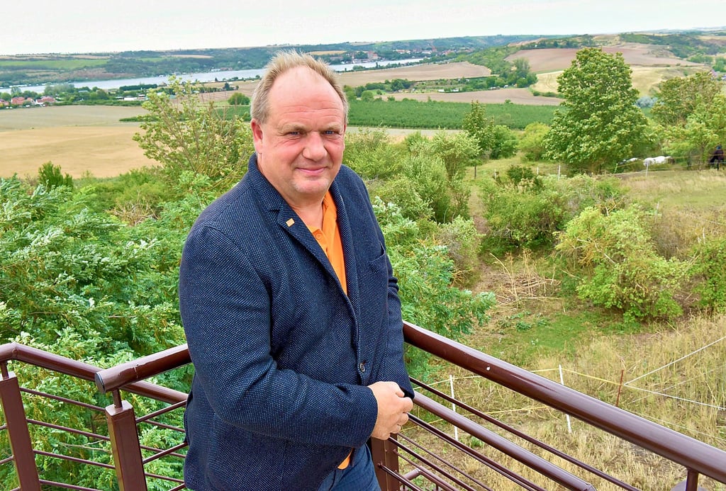 Vom Franzosenberg hat Ralf Leberecht eine gute Aussicht auf die „Toskana des Ostens“.