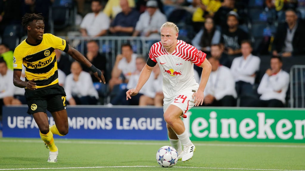 Backen aufgeblasen: Xaver Schlager.