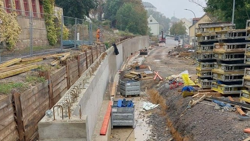 Die Bauarbeiten in der Leipziger Straße dauern länger als geplant.