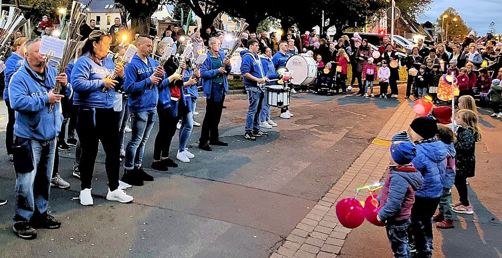 Der Lampionumzug in Magdeburg-Nordwest im Jahr 2022.