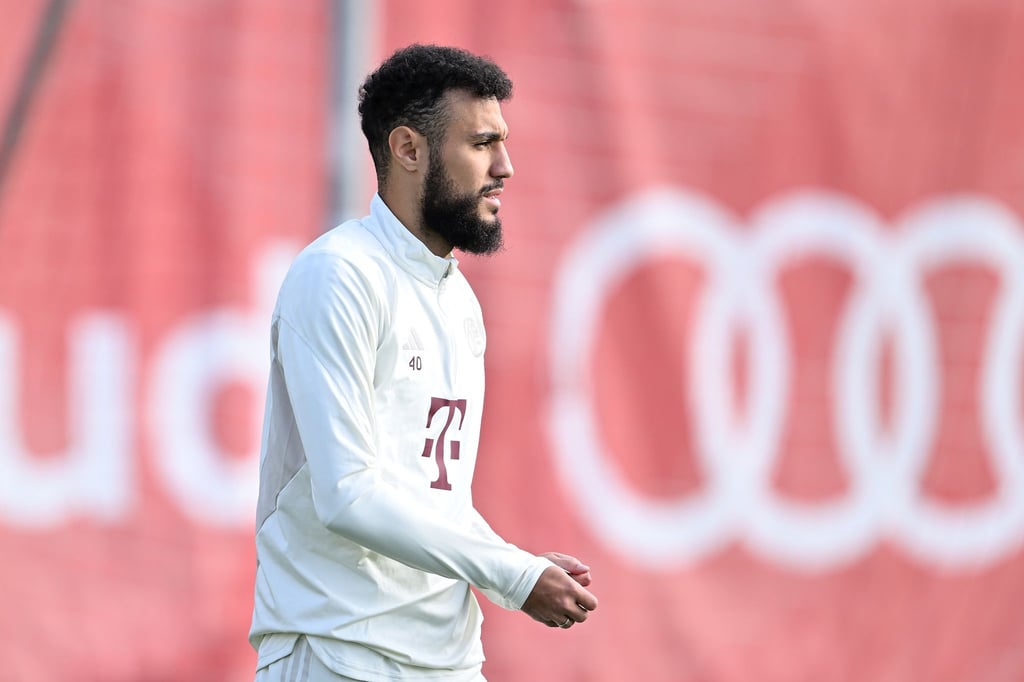 Makkabi Deutschland will Bayern-Profi Noussair Mazraoui zu einem Gespräch treffen.