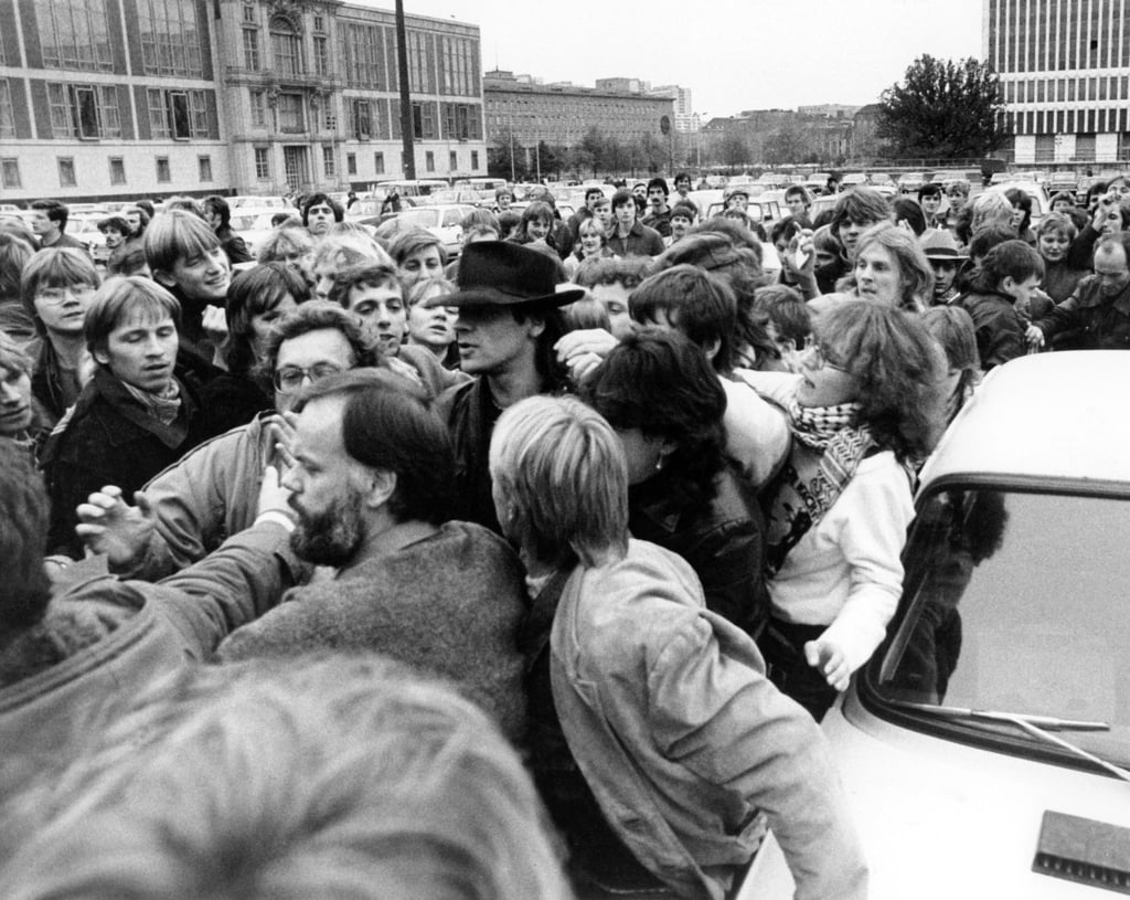 Udo Lindenberg vor dem Palast der Republik.