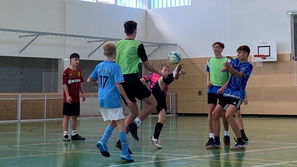 Das Fußballferienturnier fand wie immer in der Lostauer Sporthalle statt.