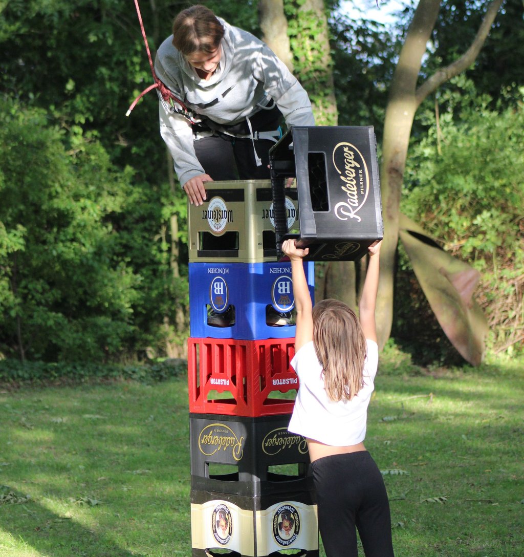 Mit Mut, Biss und Taktik zum Rekord im Kistenklettern