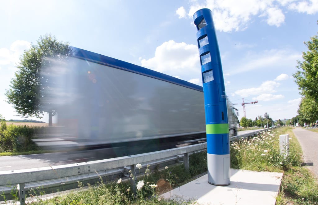 Die Maut gilt für Autobahnen und ausgewählte Bundesstraßen.