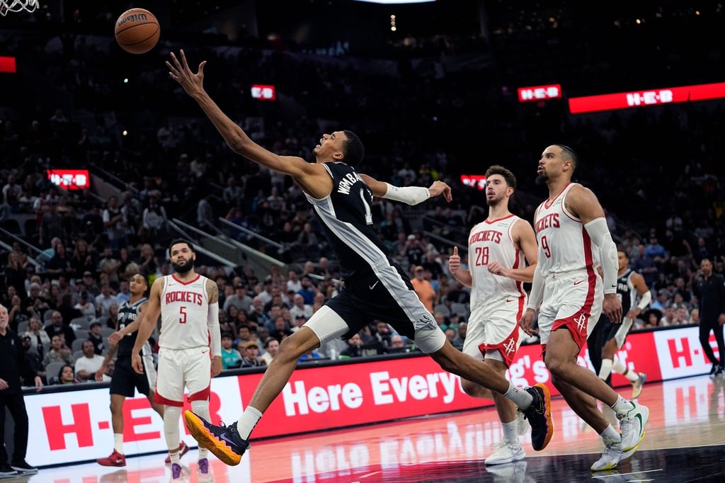 Führte die San Antonio Spurs zum Sieg: Victor Wembanyama (M).
