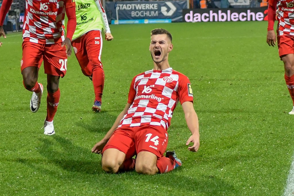 Tom Krauß jubelte spät über sein Tor gegen Bochum.