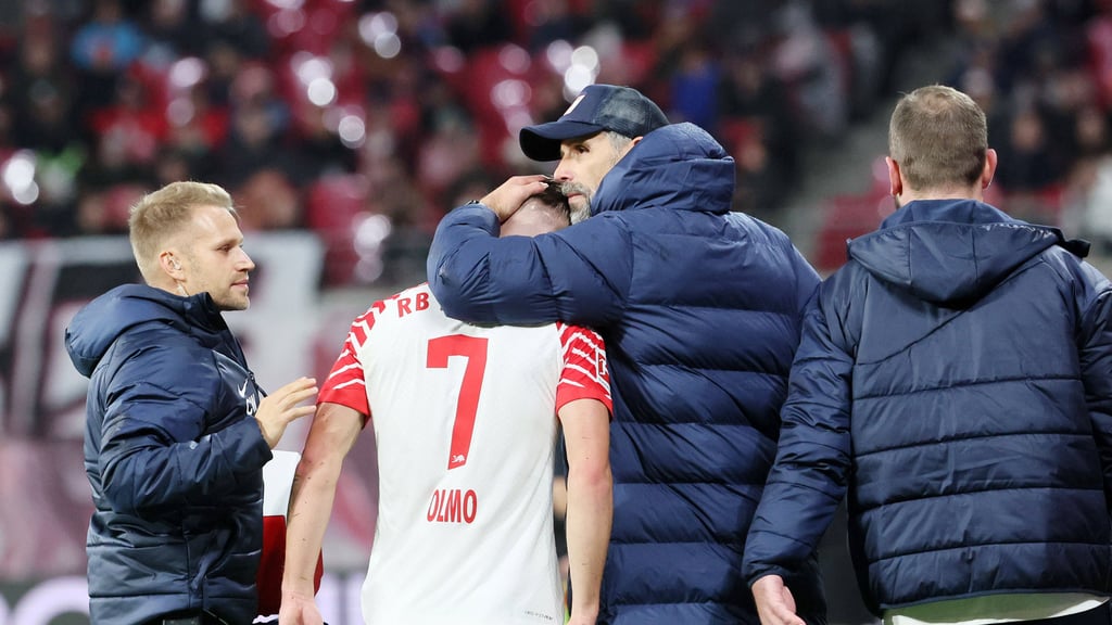 „Das tut uns weh”: Dani Olmos Verletzung trübte die Laune von Marco Rose.