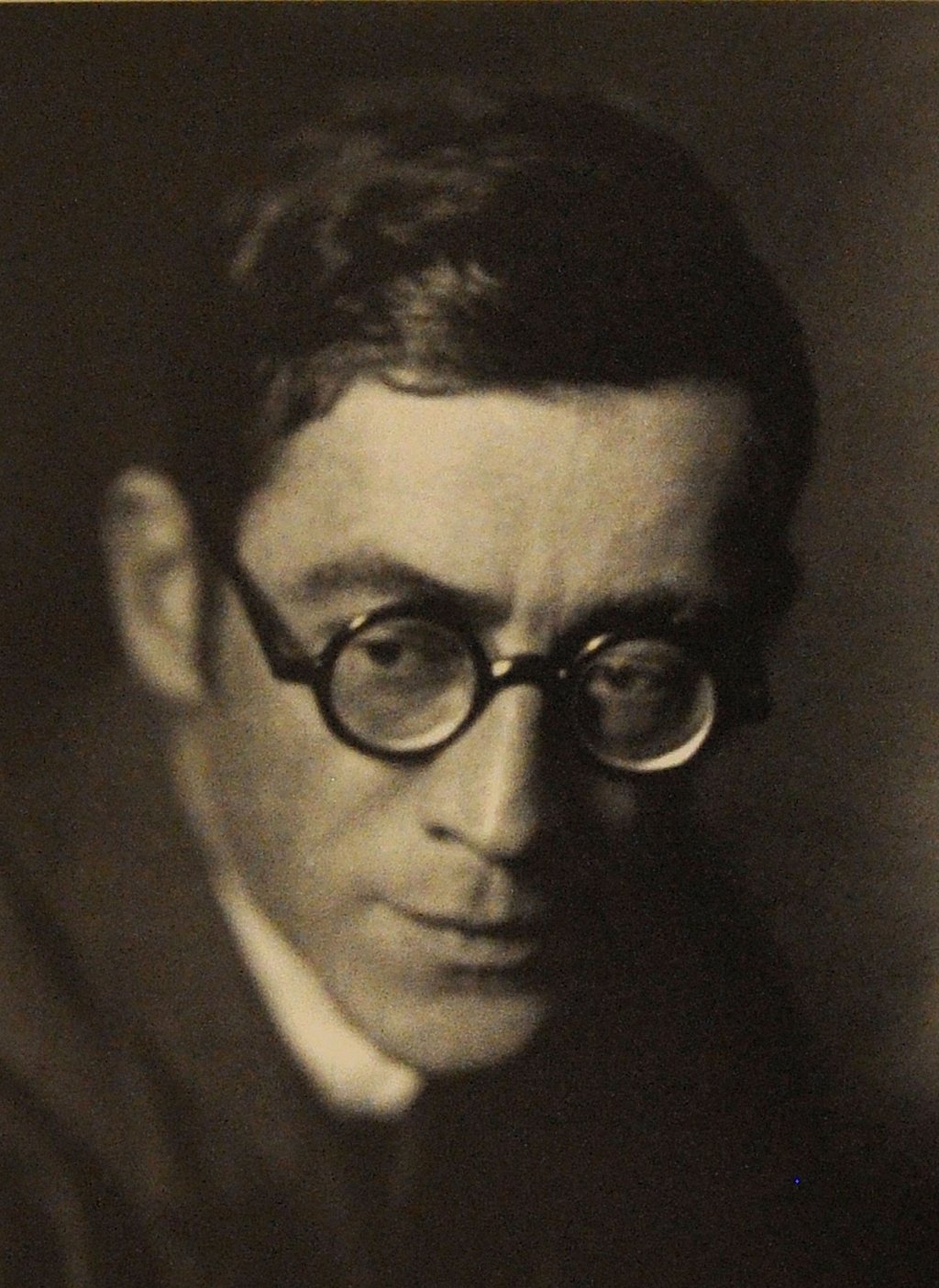 Der aus Genthin stammende Edlef Köppen (1893 - 1939) war Schriftsteller, Dramaturg und Rundfunkpionier.