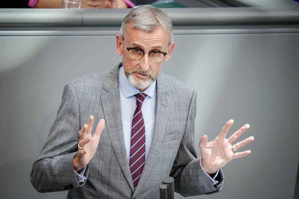 Sachsens Innenminister Armin Schuster (CDU) will 2024 in den Landtag einziehen.