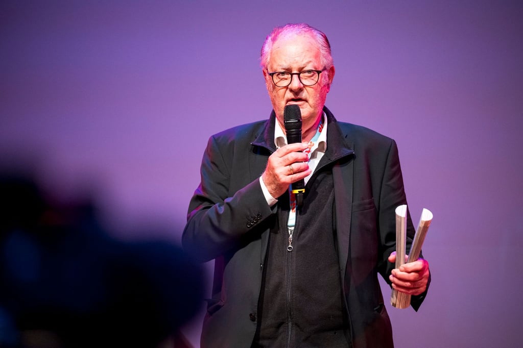 Stefan Paul bedankt sich für den Filmpreis der Stadt Hof.