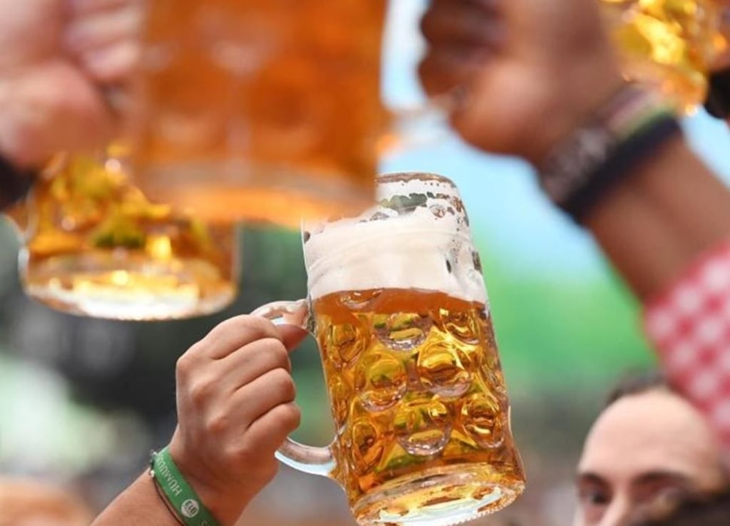 Hoch die Gläser: Am 4. Oktober startet die Quedlinburger Wiesn.