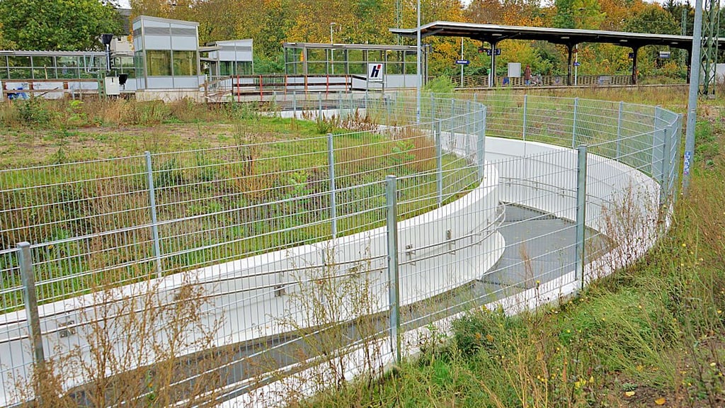 Der Fußgängertunnel wurde von der Bahn freigegeben.