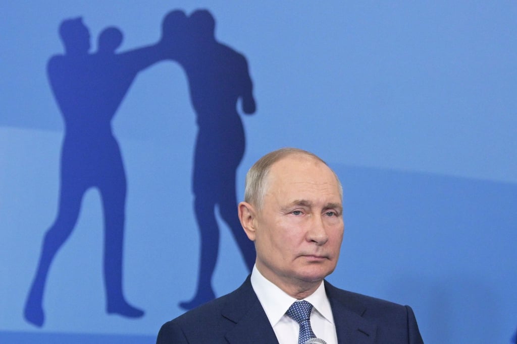 Russlands Präsident Wladimir Putin hat selbst einmal gesagt, dass ihm aus Sicherheitsgründen die Nutzung eines Doppelgängers bei offiziellen Terminen ans Herz gelegt worden sei.