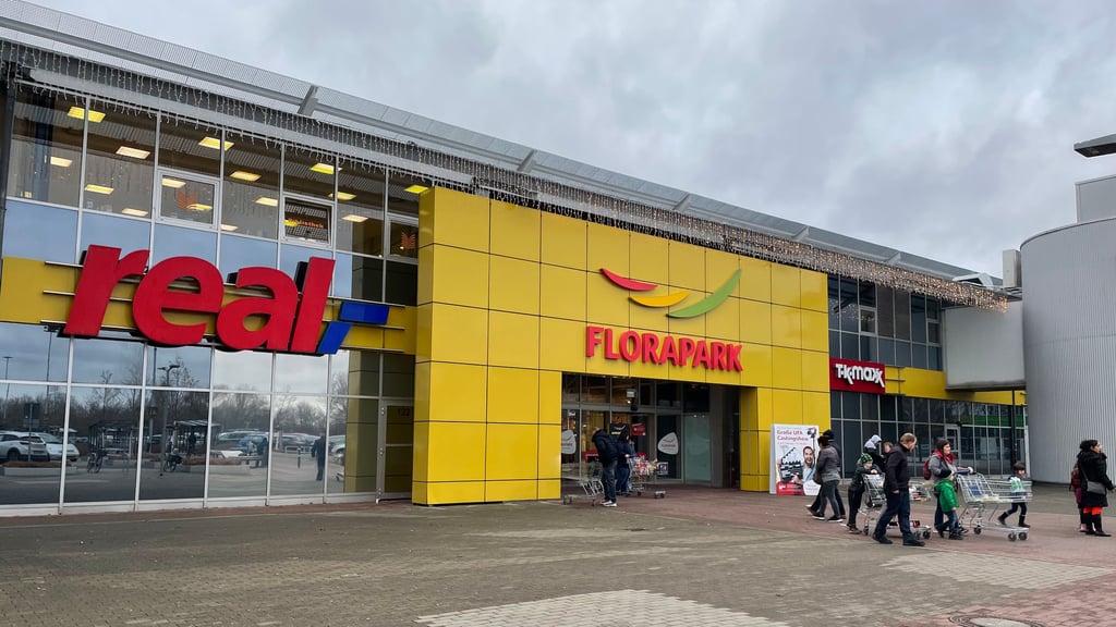 Real im Florapark Magdeburg.