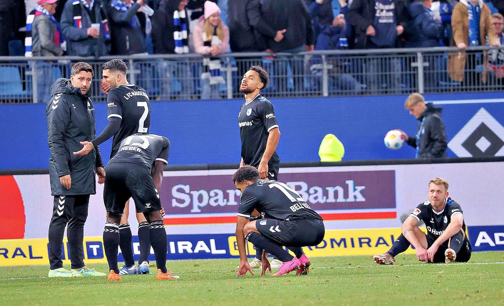 Wieder verloren zu haben, frustrierte das Team des 1. FC Magdeburg offenkundig sehr.