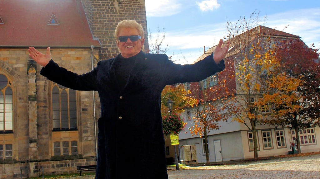 Heino freut sich auf den nächsten Termin in Oschersleben: Der Sänger wird im November 2023 wieder in der Stadt an der Bode zu hören sein.