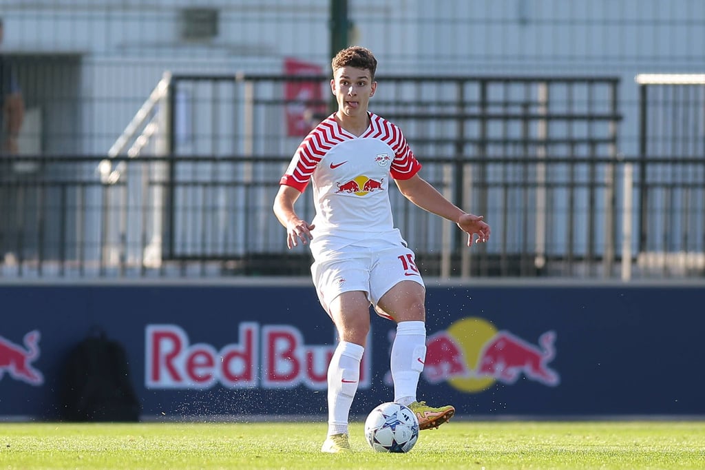 RB Leipzigs Tim Meyer musste ausgewechselt werden (Archivbild).